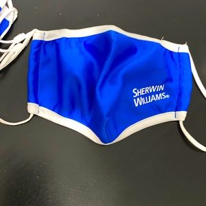 6 Sherwin Williams face mask (one size)